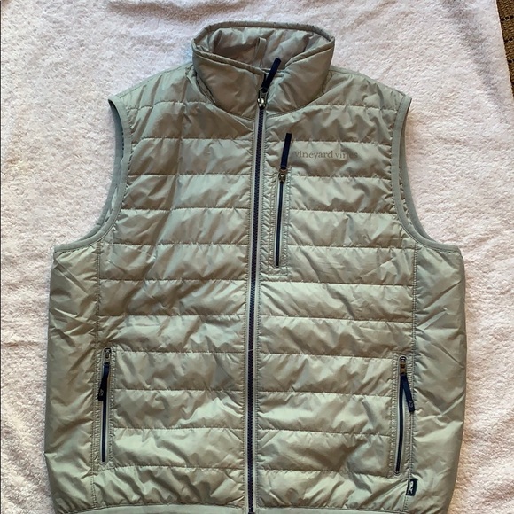 Vineyard Vines Other - Vineyard Vines Boys Mountain Weekend Vest Gray L